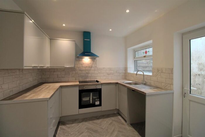 3 Bedroom Property To Rent In Lower Terrace, Cwmparc, Treorchy, CF42