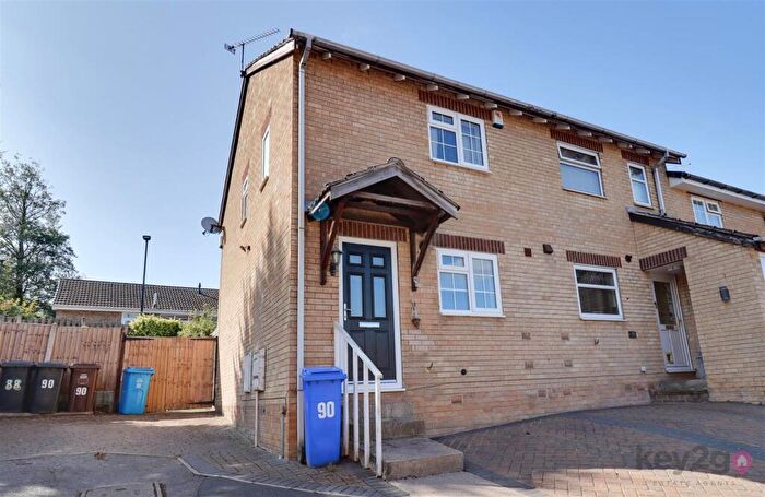 2 Bedroom End Of Terrace House For Sale In Thorpe Drive, Waterthorpe, Sheffield, S20