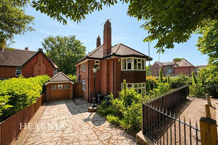 4 Bedroom Detached House For Sale In Central Drive, Meyrick Park, Bournemouth, BH2