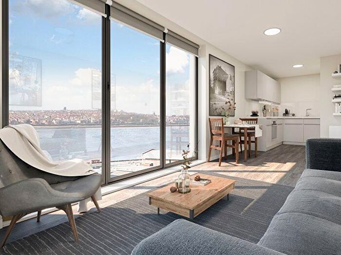 1 Bedroom Apartment For Sale In Quay Central, Liverpool, L3