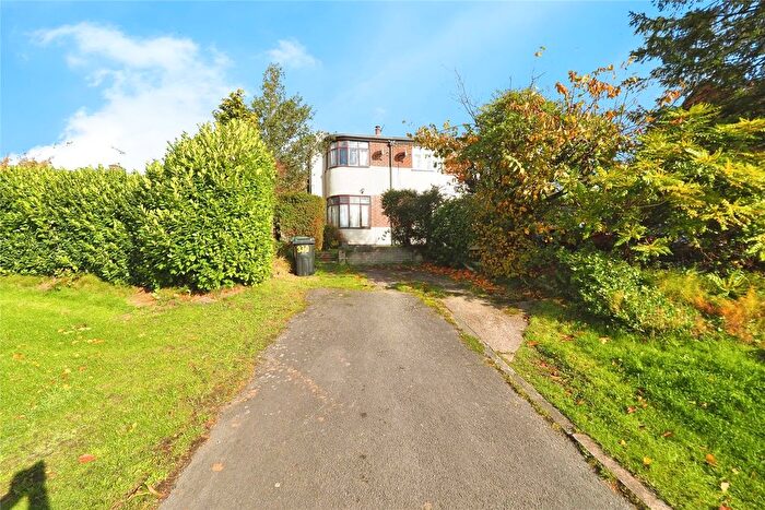 3 Bedroom Detached House For Sale In Burton Road, Midway, Swadlincote, Derbyshire, DE11