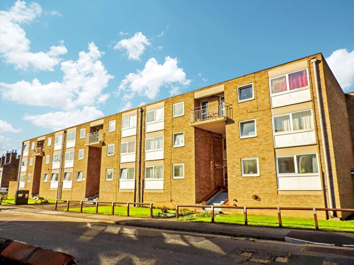 Studio To Rent In Mildmay Court, Mildmay Road, Chelmsford, Essex, CM2
