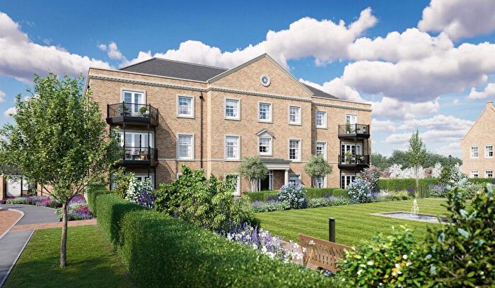 2 Bedroom Flat For Sale In Leighwood Fields, Cranleigh, Surrey, GU6
