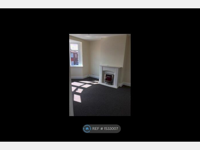 2 Bedroom Flat To Rent In Julian Avenue, Newcastle Upon Tyne, NE6