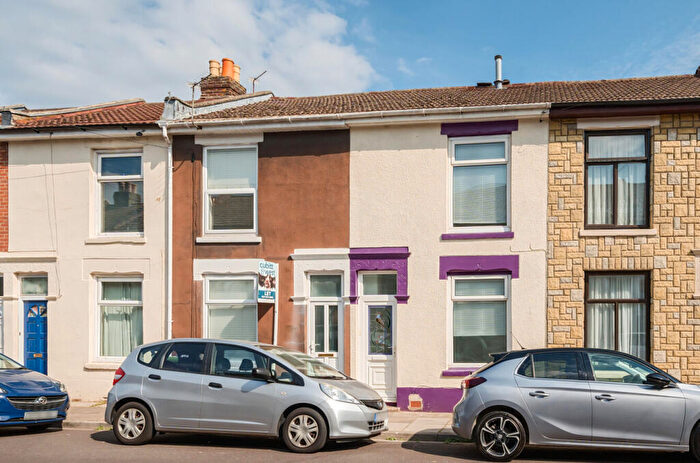 2 Bedroom Terraced House For Sale In Esslemont Road, Southsea, PO4