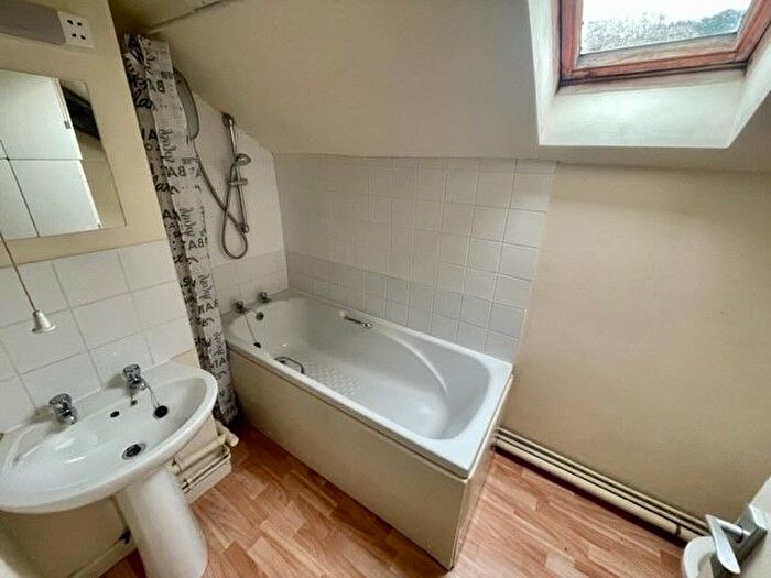 1 Bedroom Property To Rent In Berry Street, Conwy, LL32