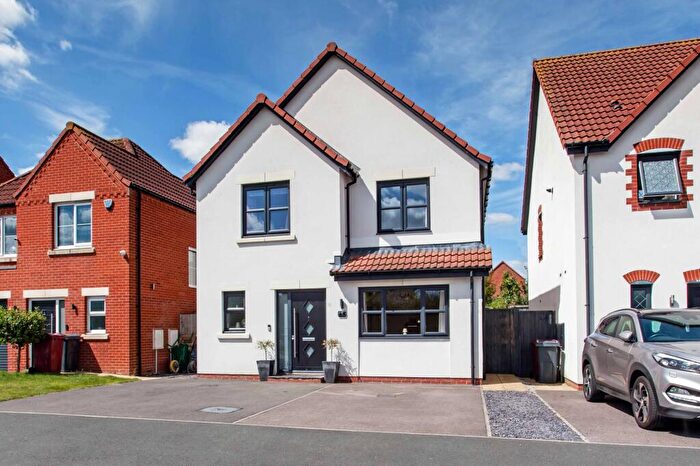 4 Bedroom Detached House For Sale In Harvester Way, Clowne, S43