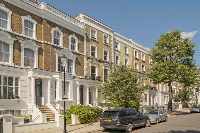 1 Bedroom Flat To Rent In Blenheim Crescent, London, W11