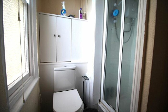 Flat To Rent In Holland Road, Hove, East Sussex, BN3