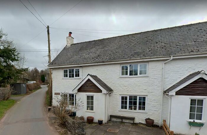 3 Bedroom Cottage For Sale In Pentrefelin, Brecon, LD3