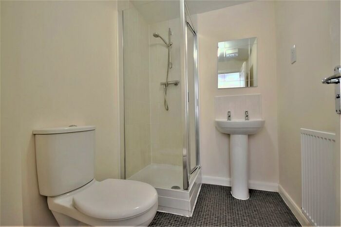 7 Bedroom End Of Terrace House To Rent In Poppleton Close, Coventry, CV1