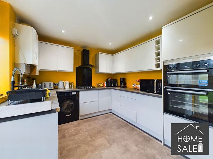 3 Bedroom Terraced House For Sale In Lasham Court, Bellinge, Northampton, NN3