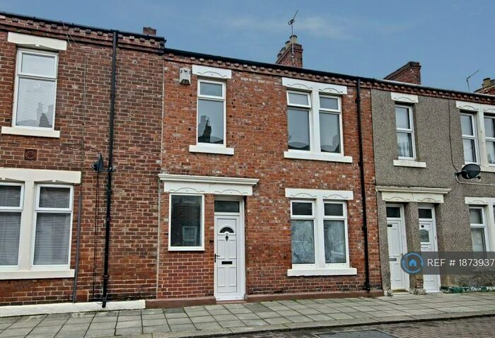 3 Bedroom Terraced House To Rent In Canterbury Street, South Shields, NE33