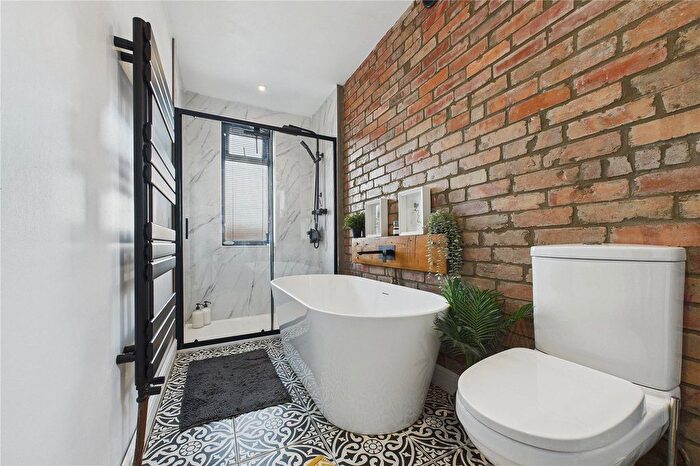 3 Bedroom End Of Terrace House For Sale In Belmont Avenue, Ilfracombe, Devon, EX34