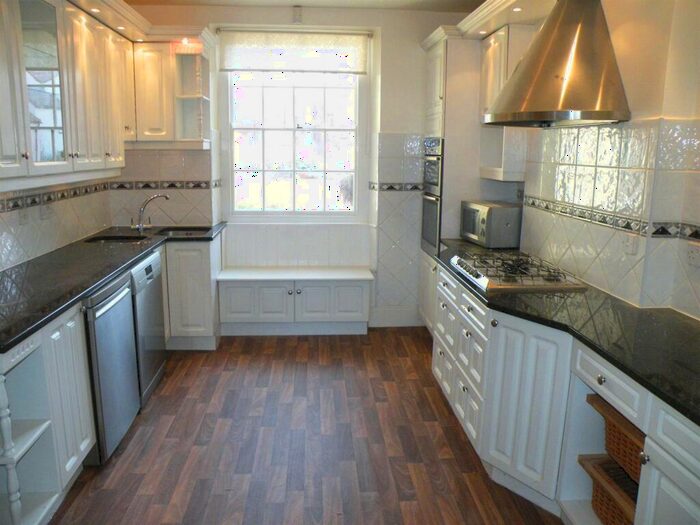 4 Bedroom House To Rent In Wapping Road, Bristol City Centre, BS1