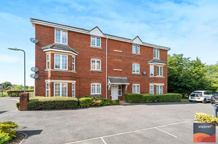 2 Bedroom Apartment For Sale In Whitgift Close, Beggarwood, Basingstoke, RG22