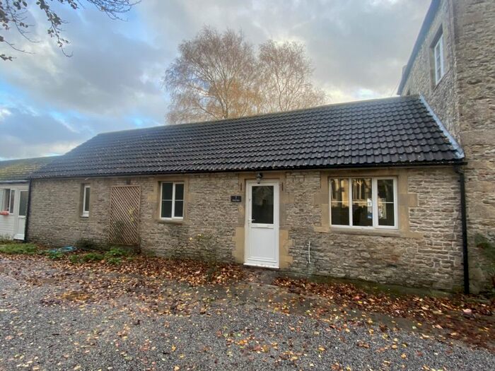 Bungalow To Rent In Church View, Evercreech, Shepton Mallet, BA4
