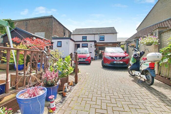 3 Bedroom Detached House For Sale In Chapel Lane, Chatteris, PE16
