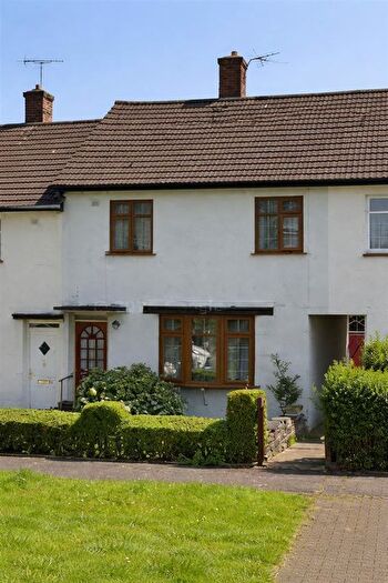 Studio To Rent In Stafford Road, Harrow, HA3