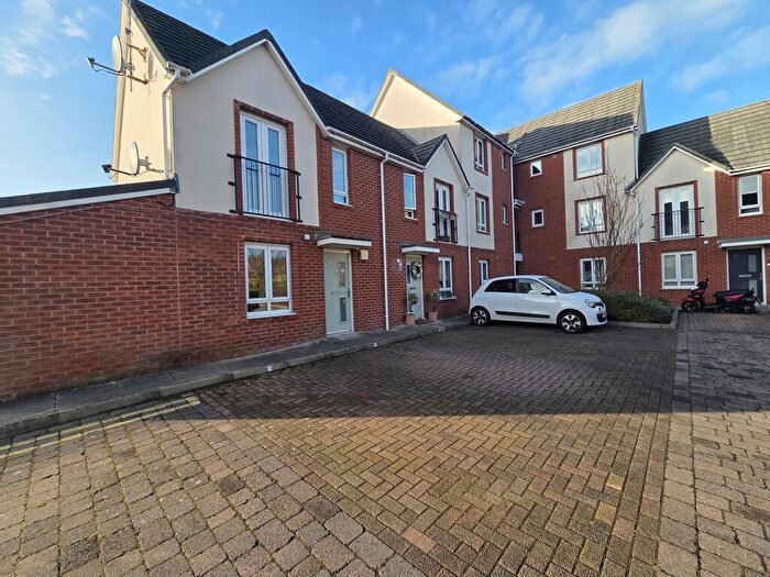 2 Bedroom Mews To Rent In Ayrshire Close, PR7
