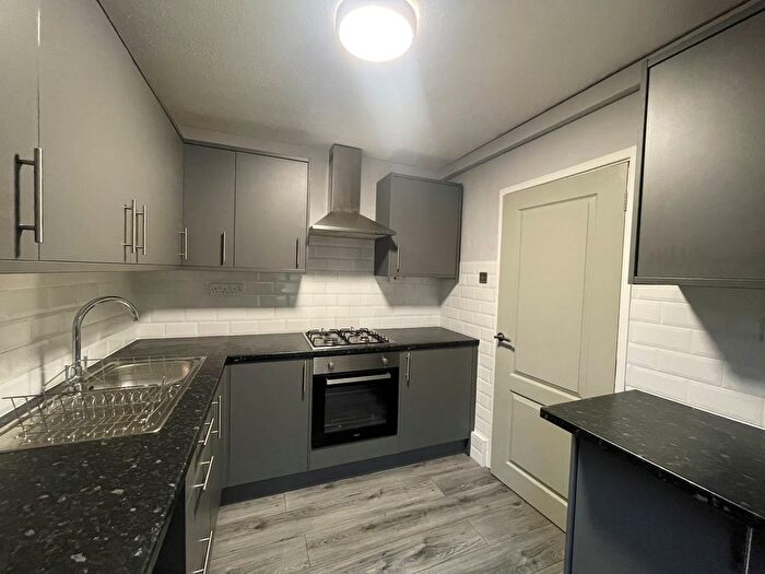 2 Bedroom Flat To Rent In Suffolk Close, Porthcawl, CF36