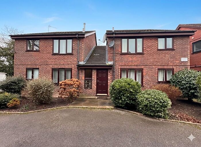 1 Bedroom Flat For Sale In Tudor Road, Wilmslow, SK9