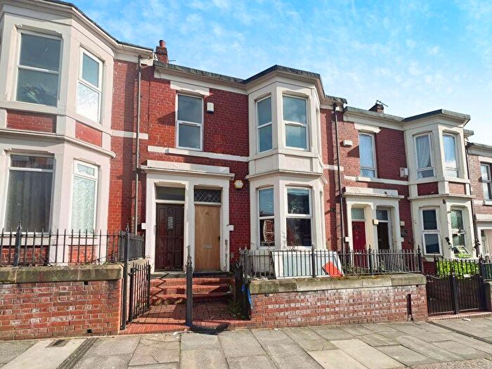 2 Bedroom Flat To Rent In Gerald Street, Benwell, Newcastle Upon Tyne, NE4