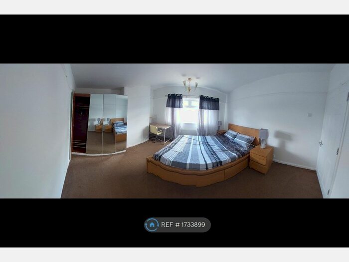 4 Bedroom Semi-Detached House To Rent In Stamfordham Drive, Liverpool, L19