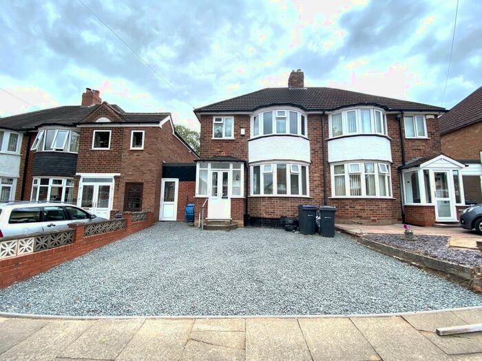 3 Bedroom House To Rent In Beechmore Road, Sheldon, B26