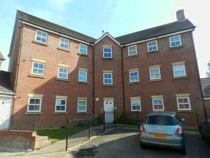 2 Bedroom Flat To Rent In Middlemore, NN11