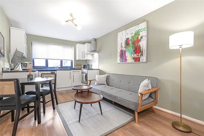 2 Bedroom Apartment For Sale In Brockway Close, London, E11
