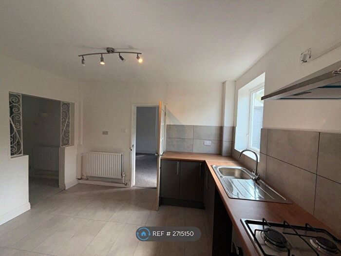 3 Bedroom Terraced House To Rent In Jackson Terrace, Meden Vale, Mansfield, NG20