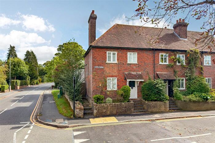 4 Bedroom End Of Terrace House For Sale In Beaumont Avenue, St. Albans, Hertfordshire, AL1