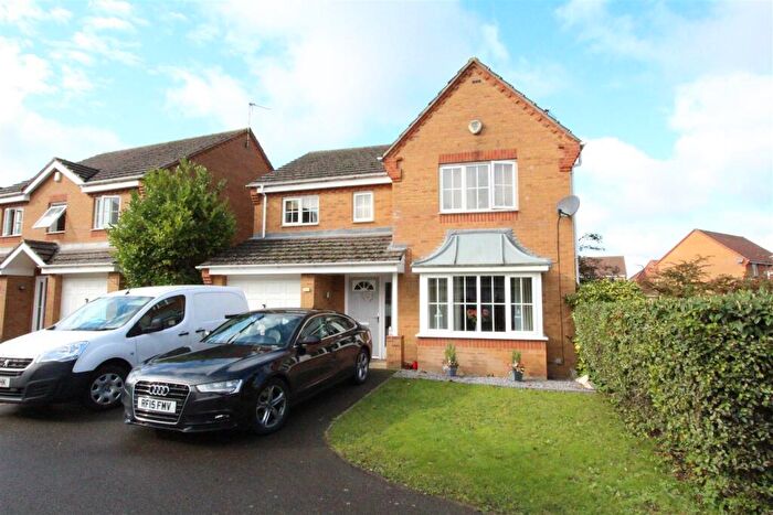 4 Bedroom House To Rent In Cawston, CV22