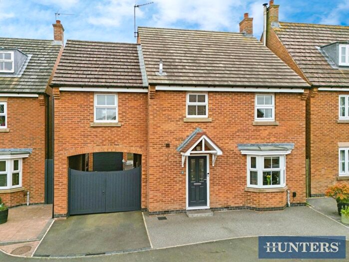 4 Bedroom Detached House For Sale In Cormorant Close, Filey, YO14