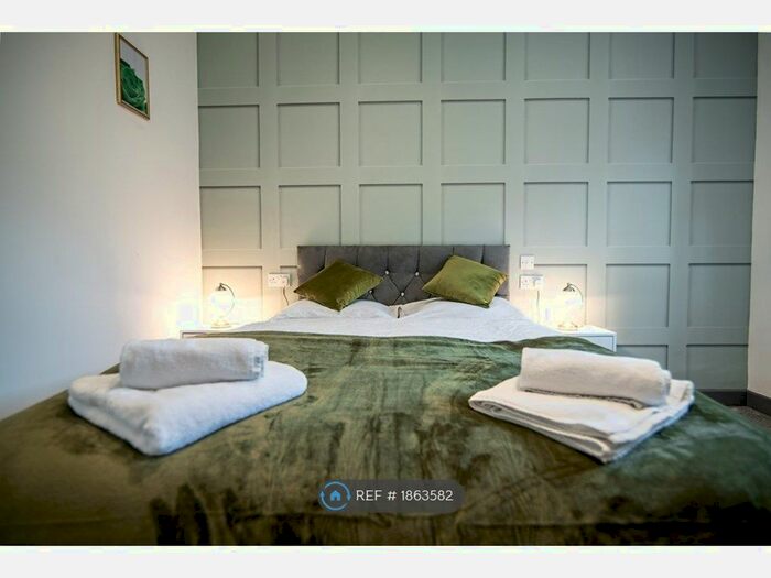 6 Bedroom Semi-Detached House To Rent In Folkestone Road, Dover, CT17