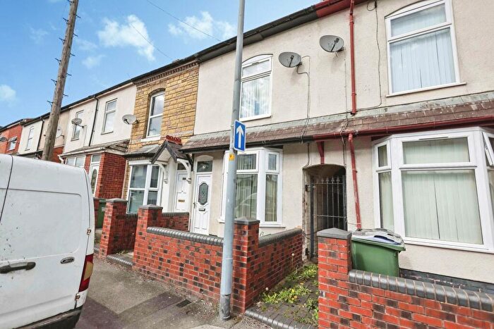 3 Bedroom Terraced House For Sale In Edith Road, Smethwick, West Midlands, B66
