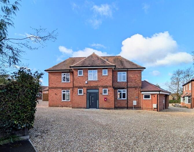 5 Bedroom Detached House For Sale In Bridge Field Court, Stroud Road, Gloucester, GL4