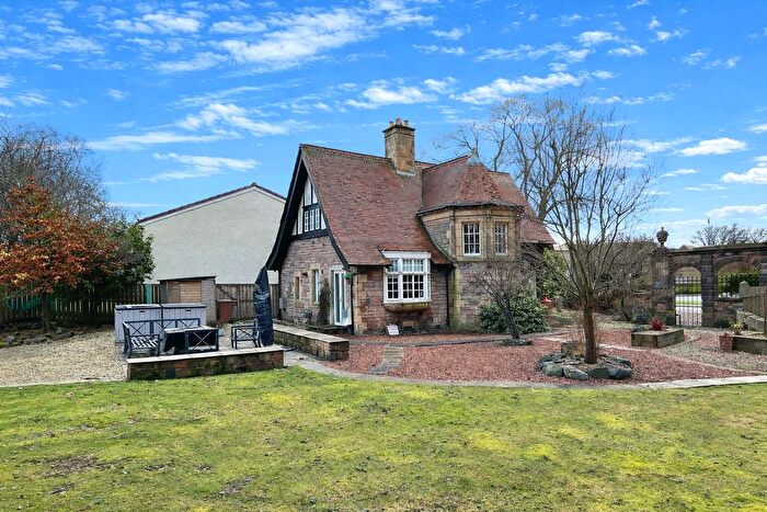 3 Bedroom Detached House For Sale In West Lodge, Tullibody Road, Alloa, Clackmannanshire, FK10