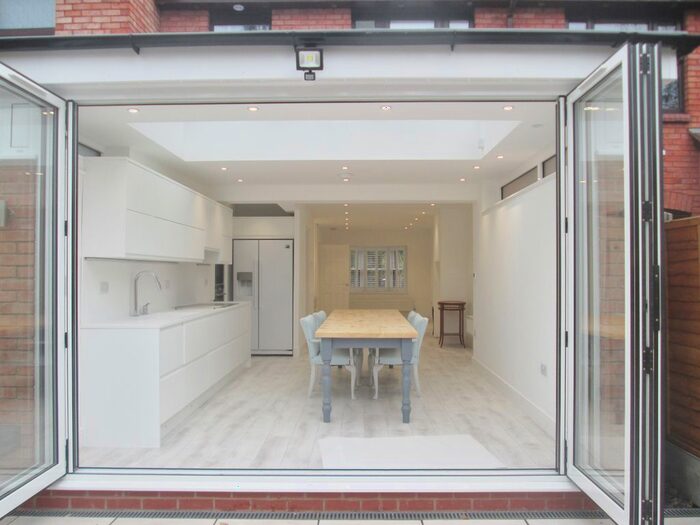 2 Bedroom Mews To Rent In Chestnut Grove, Harborne, Birmingham, B17