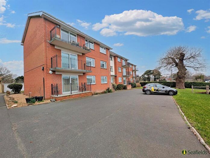 3 Bedroom Apartment For Sale In Steyne Road, Seaview, PO34