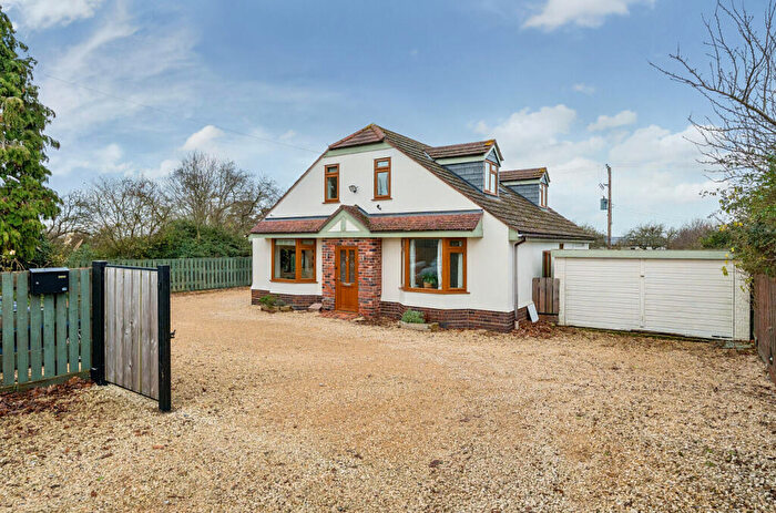 4 Bedroom Detached House For Sale In Eckington Road, Bredon, Tewkesbury, GL20