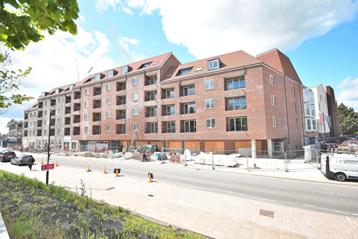 2 Bedroom Apartment To Rent In Carriage House, Morton Peto Road, Bishop`s Stortford, Herts, CM23