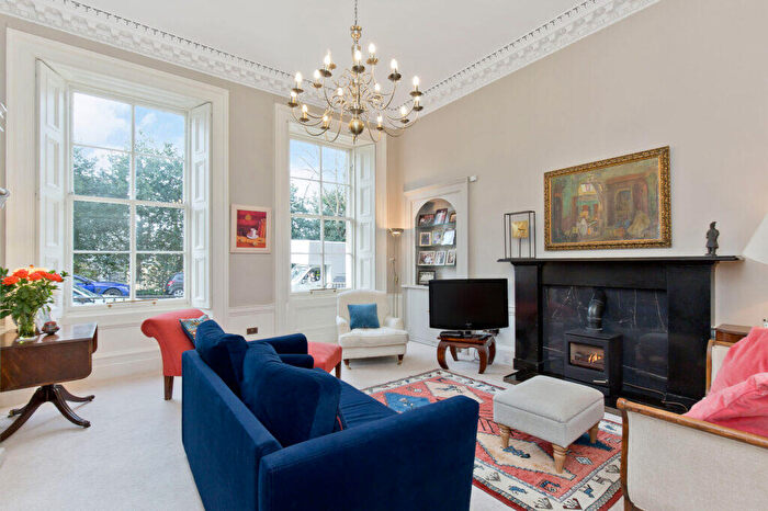 3 Bedroom Duplex For Sale In A Oxford Terrace, West End, Edinburgh, EH4