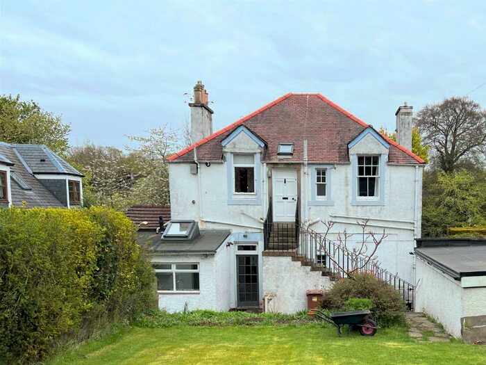 2 Bedroom Flat To Rent In Brae Park, Cramond, Edinburgh, EH4