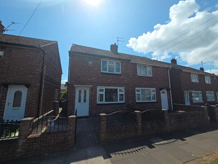2 Bedroom Semi-Detached House To Rent In Gillingham Road, Sunderland, SR4