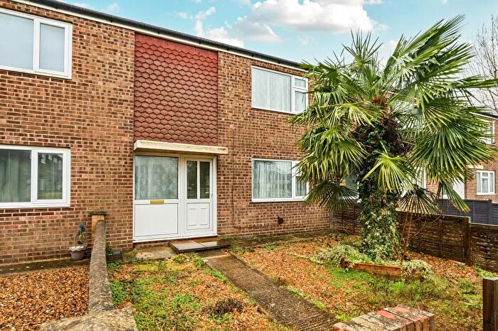 2 Bedroom Terraced House For Sale In Fowler Road, Aylsbury, HP19