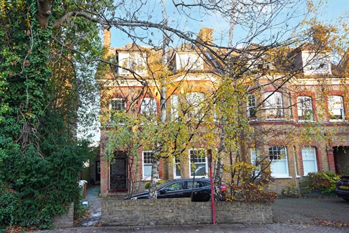 2 Bedroom Flat For Sale In Newlands Park, Sydenham, London, SE26