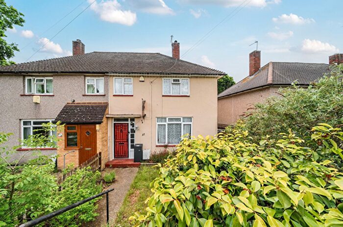 2 Bedroom Semi Detached House For Sale In Cotmandene Crescent, Orpington, BR5