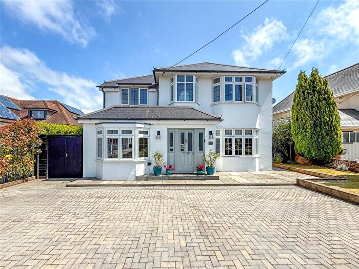 5 Bedroom Detached House For Sale In Hurn Way, Christchurch, Dorset, BH23